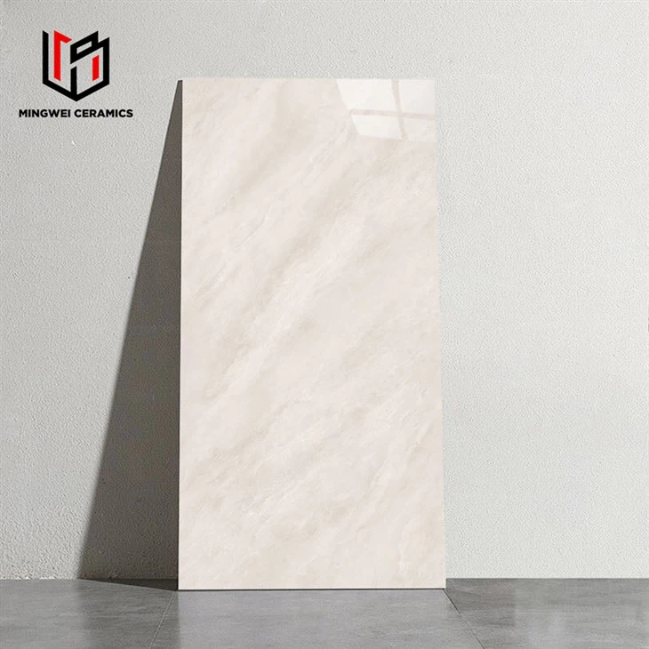 Jubin warna cahaya lembut berkilat